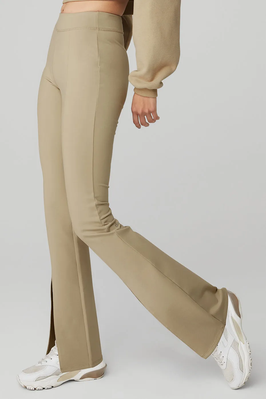 Airbrush High-Waist Flutter Legging - California Sand