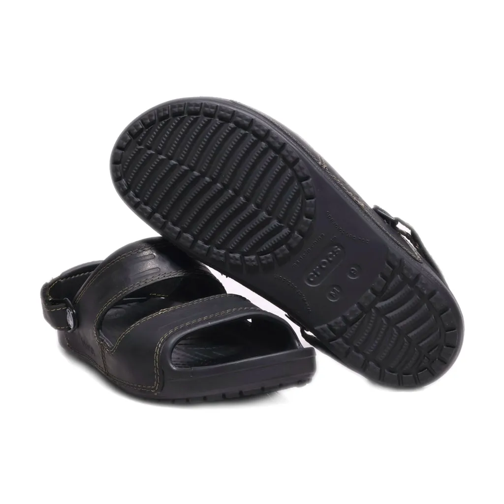 Crocs Yukon Two-Strap Casual Sandals Rubber Black Colour For Men