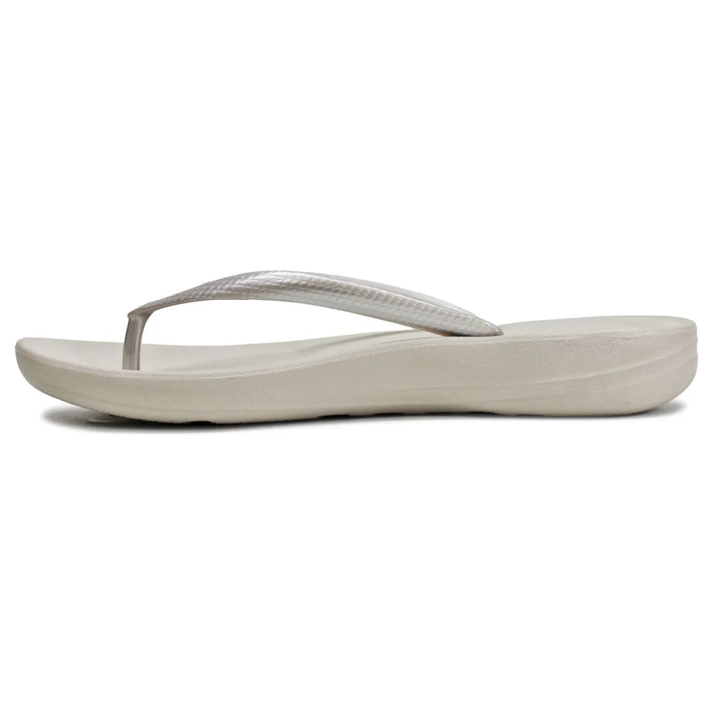 Iqushion Rubber Women's Toe Post Sandals