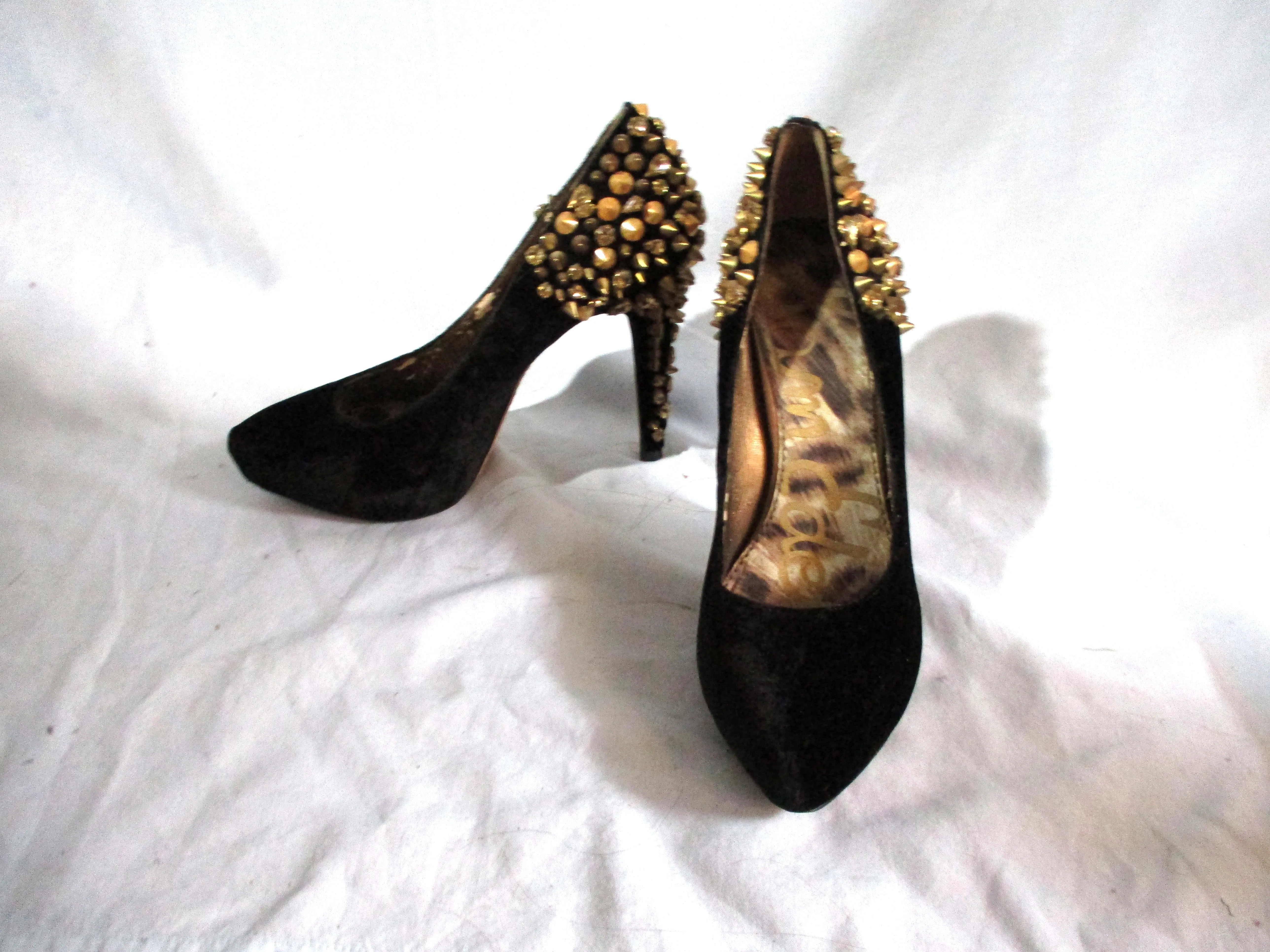 SAM EDELMAN ROZA SPIKE Jewel Encrusted Velvet Stiletto Pump Shoe BLACK 9