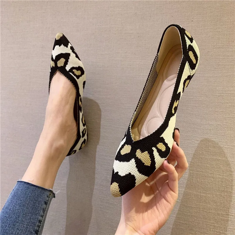 Women Heel Comfortable Flat Pointed Toe Pumps