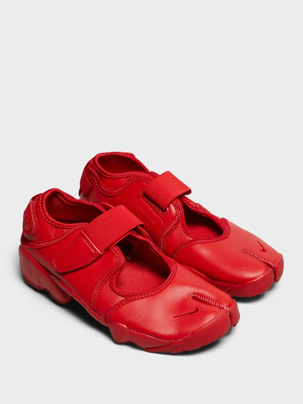 Women's Air Rift Sneakers in Fire Red